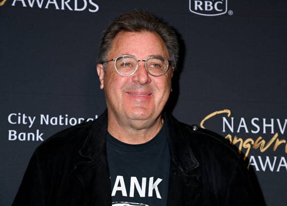 9th Annual Nashville Songwriter Awards Vince Gill arriving to the 9th Annual Nashville Songwriter Awards held at The Ryman Auditorium on September 22, 2026 in Nashville, TN. Nashville The Ryman Auditorium Tennessee USA Copyright: xTammiexArroyo AFF-USA.comx