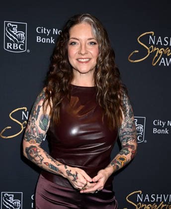 9th Annual Nashville Songwriter Awards Ashley McBryde arriving to the 9th Annual Nashville Songwriter Awards held at The Ryman Auditorium on September 22, 2026 in Nashville, TN. Nashville The Ryman Auditorium Tennessee USA Copyright: xTammiexArroyo AFF-USA.comx