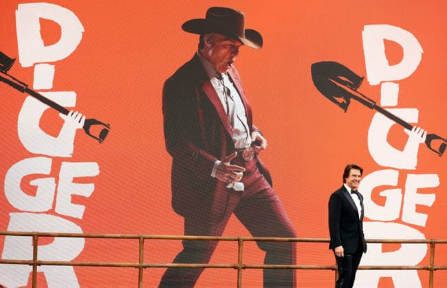 September 22, 2026, London, United Kingdom: Tom Cruise attends the Digger Film And TV Charity Royal Film Performance And Global Premiere at Leicester Square Gardens. London United Kingdom - ZUMAs197 20260922_aaa_s197_343 Copyright: xFredxDuvalx