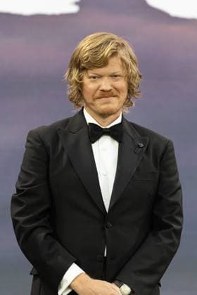 Digger Global Film Premiere, London, UK - 22 Sep 2026 Jesse Plemons attends the Global Film Premiere of Digger, in Leicester Square, London Cast and guests attend the Global Film Premiere of Digger, in Leicester Square, London London United Kingdom Copyright: xPhilxLewisx xSOPAxImagesx Phil-Lewis-1453103