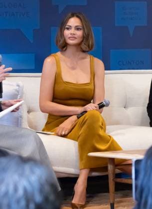 Chrissy Teigen Speaks at 2026 Clinton Global Initiative Conference Chrissy Teigen Speaks at 2026 Clinton Global Initiative Conference on Postpartum Depression, Chelsea Clinton Moderated, Hilton Hotel, NY. 22 Sep 2026 Pictured: Chrissy Teigen.  Copyright: xThexMegaxAgencyxMayer xMEGAx