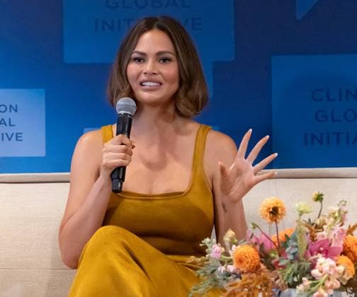 Chrissy Teigen Speaks at 2026 Clinton Global Initiative Conference Chrissy Teigen Speaks at 2026 Clinton Global Initiative Conference on Postpartum Depression, Chelsea Clinton Moderated, Hilton Hotel, NY. 22 Sep 2026 Pictured: Chrissy Teigen.  Copyright: xThexMegaxAgencyxMayer xMEGAx