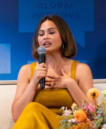 Chrissy Teigen Speaks at 2026 Clinton Global Initiative Conference Chrissy Teigen Speaks at 2026 Clinton Global Initiative Conference on Postpartum Depression, Chelsea Clinton Moderated, Hilton Hotel, NY. 22 Sep 2026 Pictured: Chrissy Teigen.  Copyright: xThexMegaxAgencyxMayer xMEGAx