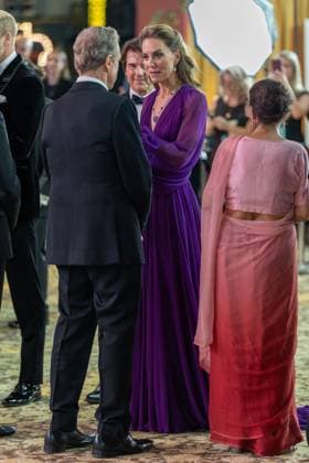 September 22, 2026, London, United Kingdom: Catherine Princess of Wales speaks to John Goodman and cast members at the Global Film Premiere of Digger, in Leicester Square, London.Cast and guests attend the Global Film Premiere of Digger, in Leicester Square, London London United Kingdom - ZUMAs197 20260922_aaa_s197_300 Copyright: xPhilxLewisx