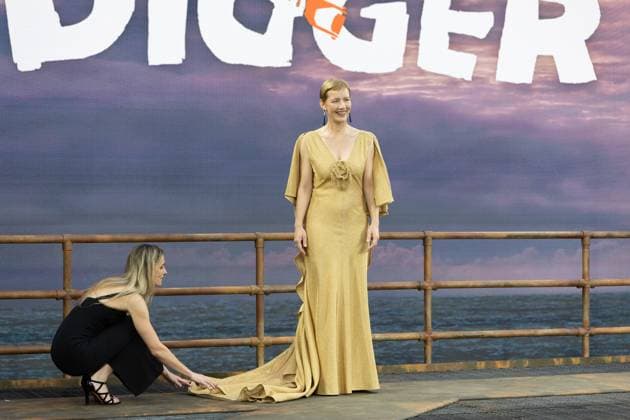 September 22, 2026, London, United Kingdom: Sandra Huller attends the Global Film Premiere of Digger, in Leicester Square, London.Cast and guests attend the Global Film Premiere of Digger, in Leicester Square, London London United Kingdom - ZUMAs197 20260922_aaa_s197_297 Copyright: xPhilxLewisx