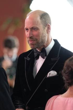 September 22, 2026, London, United Kingdom: Prince William speaks to cast members at the Global Film Premiere of Digger, in Leicester Square, London.Cast and guests attend the Global Film Premiere of Digger, in Leicester Square, London London United Kingdom - ZUMAs197 20260922_aaa_s197_270 Copyright: xPhilxLewisx