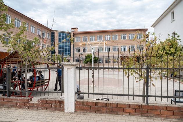 September 22, 2026, Manisa, Turkey: Police officers stand guard outside the high school following a shooting. Police maintained security measures around a high school in Turgutlu, in Turkey™s western Manisa province, following a shooting that left 11 people injured. The Turkish Interior Minister and Education Minister addressed the media following the incident. Manisa Turkey - ZUMAs197 20260922_aaa_s197_444 Copyright: xMuratxKocabasx