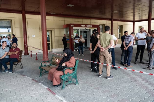 September 22, 2026, Manisa, Turkey: The families of the injured students are seen waiting outside Turgutlu State Hospital. Police maintained security measures around a high school in Turgutlu, in Turkey™s western Manisa province, following a shooting that left 11 people injured. The Turkish Interior Minister and Education Minister addressed the media following the incident. Manisa Turkey - ZUMAs197 20260922_aaa_s197_484 Copyright: xMuratxKocabasx