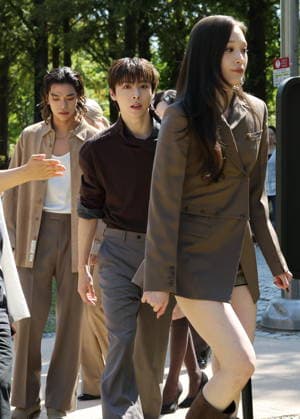 S. Korean co-ed group Allday Project S. Korean co-ed group Allday Project South Korean co-ed group Allday Project attends at a launch event in Seoul on Sept. 22, 2026, to promote new products from the cosmetic brand CLIO. (Yonhap) 2026-09-23 13:28:44 <Copyright ¨Ï 1980-2026 YONHAPNEWS AGENCY. .> ¼­¿ïÆ¯º°½Ã EDITORIAL USE ONLY  Copyright: xx Korean ???x yonphotos257018