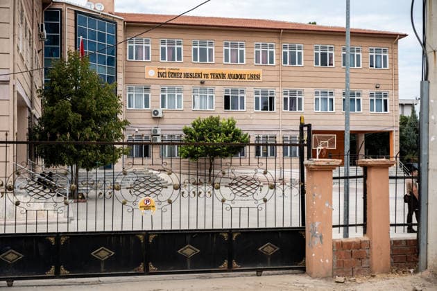 September 22, 2026, Manisa, Turkey: A view of the high school following a shooting. Police maintained security measures around a high school in Turgutlu, in Turkey™s western Manisa province, following a shooting that left 11 people injured. The Turkish Interior Minister and Education Minister addressed the media following the incident. Manisa Turkey - ZUMAs197 20260922_aaa_s197_457 Copyright: xMuratxKocabasx