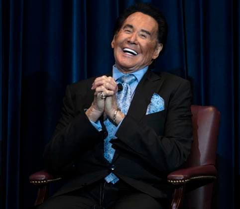 September 22, 2026 - Simi Valley, California, USA: WAYNE NEWTON discusses his life and career at the Ronald Reagan Presidential Library. Simi Valley USA - ZUMAce6_ 20260922_zaf_ce6_019 Copyright: xBrianxCahnx