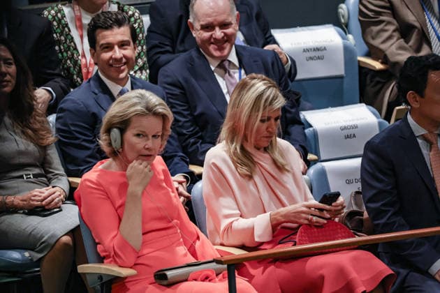 September 22, 2026, New York, New York, United States: ALEKSANDAR VUCIC, DONALD TRUMP, Serbia, President, UNGA81, UN General Assembly, General Debate, hand over mouth, diplomacy New York United States - ZUMAo116 20260922_znp_o116_068 Copyright: xBiancaxOterox