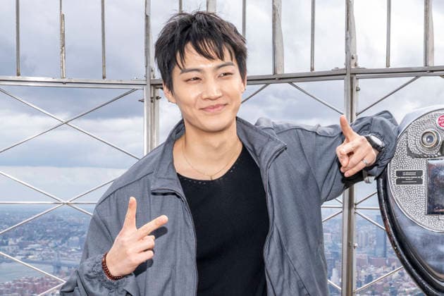 September 22, 2026, New York, New York, USA: South Korean singer and songwriter, JAY B visits the Empire State Building in New York to celebrate the 2026 Tape, Roots Tour ahead of his performance at Palladium Times Square. 22 September 2026 New York USA - ZUMAa265 20260922_zep_a265_025 Copyright: xEricxAcquayex