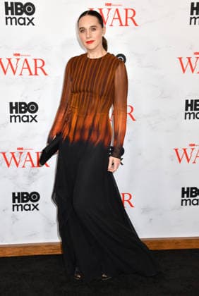 NEW YORK, NY, SEPTEMBER 22: Lena Hall at the New York red carpet premiere of the HBO original drama series *War* on September 22, 2026 at the Perelman Performing Arts Center in New York City. Credit: John Fycke, AdMedia 459837, September 22, 2026, New York, New York City  Copyright: xAdMediax STAR_459837_015
