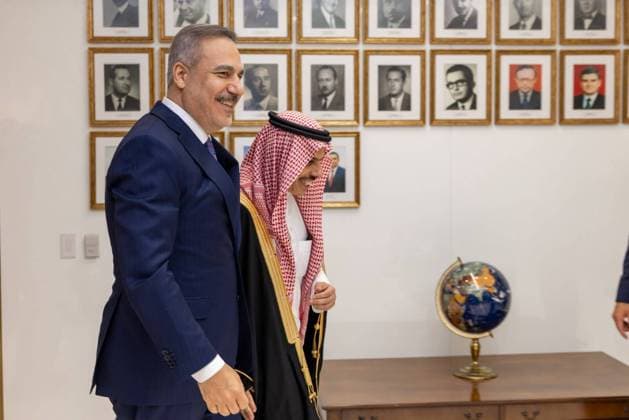 Turkish Foreign Minister Hakan Fidan hosts trilateral meeting at UNGA 81 NEW YORK, UNITED STATES - SEPTEMBER 22: Turkish Foreign Minister Hakan Fidan (L) hosts a trilateral meeting with Syrian Foreign Minister Asaad Hassan al-Shaibani (not seen) and Saudi Foreign Minister Prince Faisal bin Farhan Al Saud (R) on the sidelines of the High-Level Week of the 81st United Nations General Assembly (UNGA) in New York, United States on September 22, 2026. Mustafa Hatipoglu Anadolu New York United States. Editorial use only. Please get in touch for any other usage.  Copyright: x2026xAnadoluxMustafaxHatipoglux