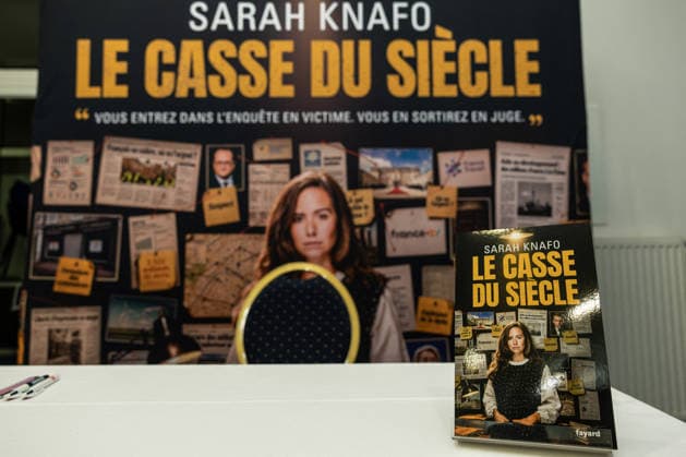Sarah Knafo Book Signing - Bordeaux Sarah Knafo, French MEP for the Reconquête! party, signs copies of her book Le Casse du Siècle ( The Heist of the Century ) and speaks with readers during a book signing event at the Automobile Club du Sud-Ouest in Bordeaux, France, on September 22, 2026. Photo by Margot Le Gonidec ABACAPRESS.COM Bordeaux France  Copyright: xLexGonidecxMargot ABACAx
