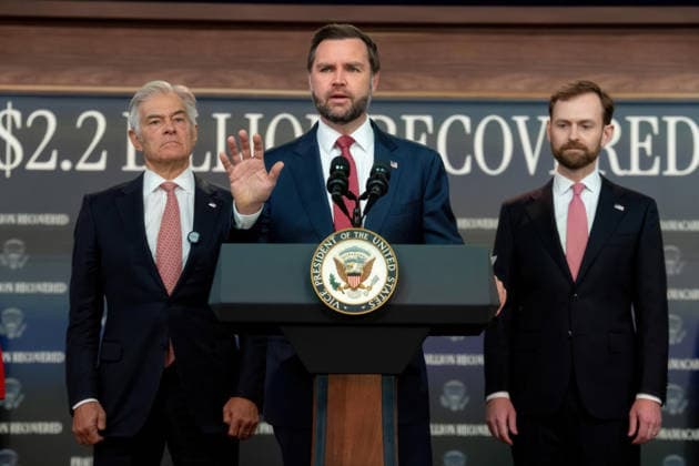 September 22, 2026, Washington, Dc, United States of America: U.S. Vice President J.D Vance remarks during a news conference on alleged Affordable Care Act fraud at the White House Eisenhower Executive Office Building, September 22, 2026 in Washington, D.C. Vance announced over 750,000 people will be removed from the program for allegedly ineligible enrollment. Washington United States of America - ZUMAp138 20260922_zaa_p138_028 Copyright: xEmilyxJ.xHiggins WhitexHousex