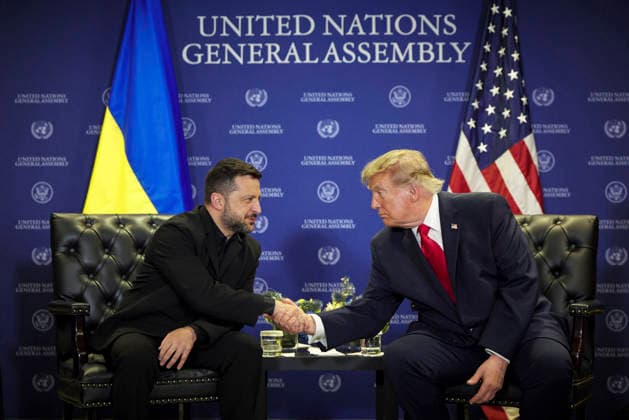 September 22, 2026, New York City, Ny, United States of America: U.S. President Donald Trump, right, shakes hands with Ukrainian President Volodymyr Zelenskyy, left, before a bilateral meeting on the sidelines of the UN General Assembly at UN Headquarters, September 22, 2026 in New York City, New York. New York City United States of America - ZUMAp138 20260922_zaa_p138_022 Copyright: xUkrainexPresident UkrainexPresidx