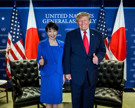 September 22, 2026, New York City, Ny, United States of America: U.S. President Donald Trump, right, poses with Japanese Prime Minister Sanae Takaichi, left, before a bilateral meeting on the sidelines of the UN General Assembly at UN Headquarters, September 22, 2026 in New York City, New York. New York City United States of America - ZUMAp138 20260922_zaa_p138_016 Copyright: xDanielxTorok WhitexHousex