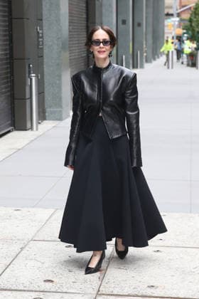September 22, 2026, New York, New York, USA: SARAH PAULSON at ABC Studios in New York City for Ã¢â‚¬ËœThe ViewÃ¢ New York USA - ZUMAh16_ 20260922_zaf_h16_106 Copyright: xDanxHerrickx