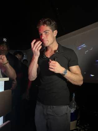 August 15, 2026, Waet Plam Beach, Florida, United States Of America: WEST PALM BEACH, FLORIDA - AUGUST 14: Controversial looksmaxxing content creator Braden Peters, better known as Clavicular Kicks off his College Tour at Club Camelot. Meanwhile girlfriend ily Snyder (who is reportedly trying to have a child with) was no where in sight and clav was with some new girls as the drama continues in West Plam Beach, Florida...People: Clavicular Waet Plam Beach United States Of America - ZUMA - F 20260815_aaa_s214_003 Copyright: xSMGx
