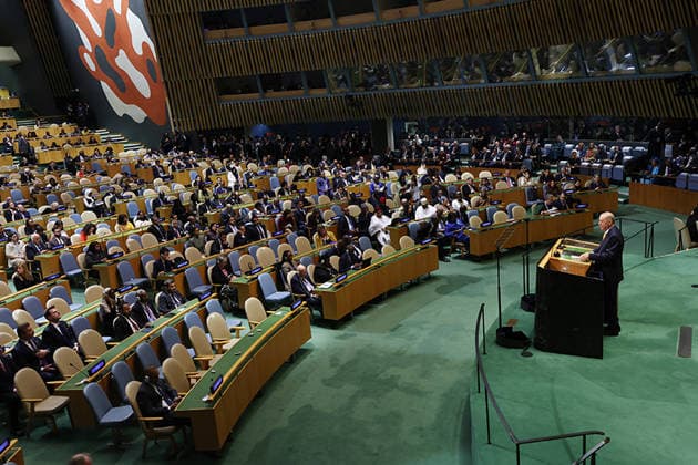 Erdo?an Calls for UN Security Council Reform in New York Turkish President Recep Tayyip Erdo?an delivers a speech during the 81st session of the United Nations General Assembly at UN Headquarters in New York City, United States, on September 22, 2026. Erdo?an called for reform of the UN Security Council, saying a system in which the will of more than 190 countries is subject to decisions by five countries is not fair, and reiterated his principle that the world is bigger than five . Photo by Turkish presidency apaimages Istanbul Istanbul Turkey 220926_US_TPO_00(12) Copyright: xapaimagesxTurkishxpresidencyx xapaimagesx
