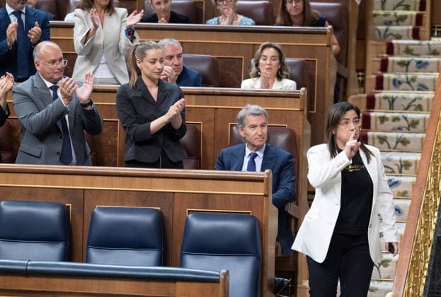 Marlaska and Robles Focus the Question Period in Congress PP Representative Ana Vázquez, after being expelled for carrying a can of pepper spray during a question period directed at the government in the Congress of Deputies on September 23, 2026, in Madrid, Spain. The government faces a new question period that once again centers on its handling of the migration crisis in Ceuta, with seven questions and two urgent interpellations. The Minister of the Interior and the Minister of Defense will bear the brunt of the congressional scrutiny, although the opposition will also question other ministers. After the question period, Congress will debate and vote on the approval of emergency economic measures. SEPTEMBER 23, 2026 Jesús Hellí Spain  Copyright: xJesusxHellinx 7793149