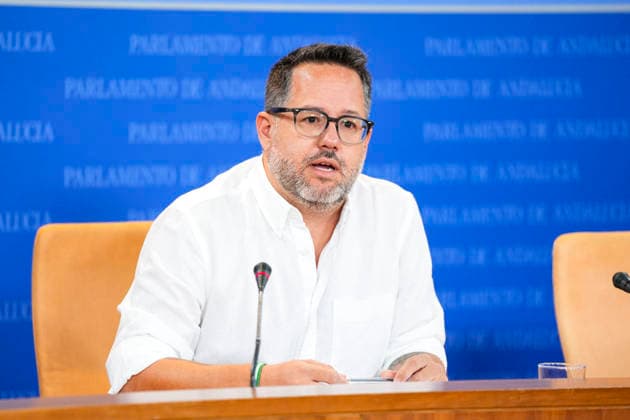 Press conference by spokespeople for the parliamentary groups in the Andalusian Parliament. The spokesperson for the Adelante Andalucía Parliamentary Group, José Ignacio García, during the press conference round featuring spokespersons for the parliamentary groups at the Andalusian Parliament September 23, 2026, in Seville, Andalusia, Spain The spokespersons for the parliamentary groups gather in the press room to address the media on a regular basis SEPTEMBER 23, 2026 Joaquí Seville Andalusia Seville Andalusia Spain  Copyright: xJoaquinxCorcherox 7793182