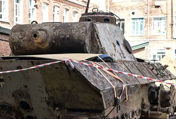 Russia WWII German Tank Discovery 9249320 23.09.2026 A German Panzerkampfwagen V Panther tank from World War II, which was found underground during construction work, is on display at Kazan National Research Technological University in Kazan, Republic of Tatarstan, Russia. The tank was previously used as a laboratory for testing explosives. Maksim Bogodvid Sputnik Kazan Republic of Tatarstan Russia Copyright: xMaksimxBogodvidx