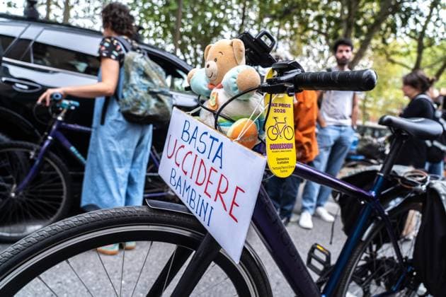 September 23, 2026, Turin, To, Italy: A human bike path to raise awareness about cycling deaths and accidents. Yesterday, Tuesday, September 22, a seven-year-old boy died while cycling to school. Turin, September 23, 2026. Turin Italy  - ZUMAa289 20260923_zia_a289_040 Copyright: xSelenexDanielex xAgfx