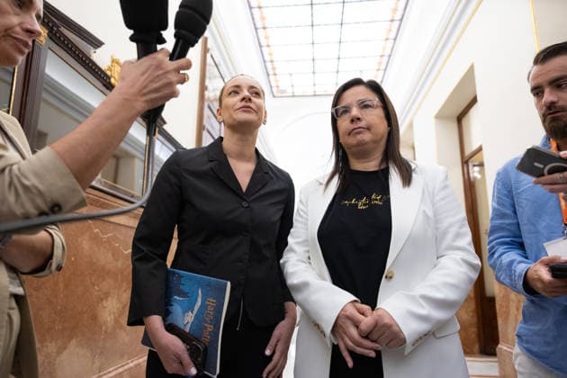 Marlaska and Robles Focus the Question Period in Congress PP Representative Ana Vázquez, after being expelled during a question period directed at the government in the Congress of Deputies on September 23, 2026, in Madrid, Spain. The government faces a new question period that once again focuses on the handling of the migration crisis in Ceuta, with seven questions and two urgent interpellations. The Interior Minister and the Defense Minister will bear the brunt of the questioning in Congress, although the opposition will also question other ministers. After the question period, Congress will debate and vote on the ratification of emergency economic measures. SEPTEMBER 23, 2026 Jesús Hellí Spain  Copyright: xJesusxHellinx 7793322