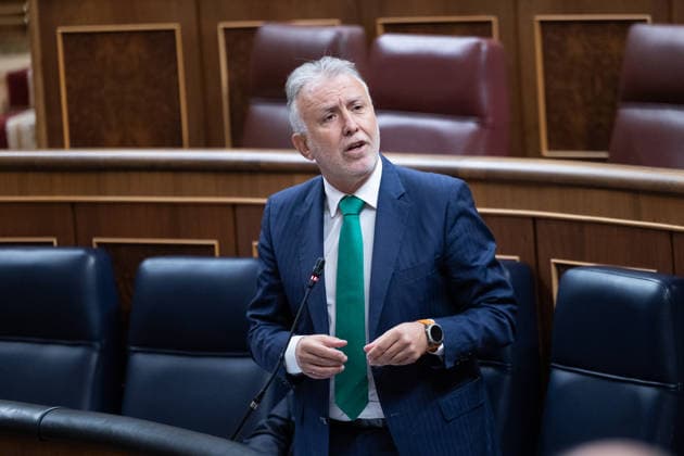 Marlaska and Robles Focus the Question Period in Congress The Minister of Territorial Policy, Ángel Víctor Torres, during a question period for the government in the Congress of Deputies on September 23, 2026, in Madrid, Spain. The government faces a new question period that once again centers on the handling of the migration crisis in Ceuta, with seven questions and two urgent interpellations. The Minister of the Interior and the Minister of Defense will bear the brunt of the questioning in Congress, although the opposition will also question other ministers. Following the question period, Congress will debate and vote on the ratification of emergency economic measures. SEPTEMBER 23, 2026 Jesús Hellí Spain  Copyright: xJesusxHellinx 7793327