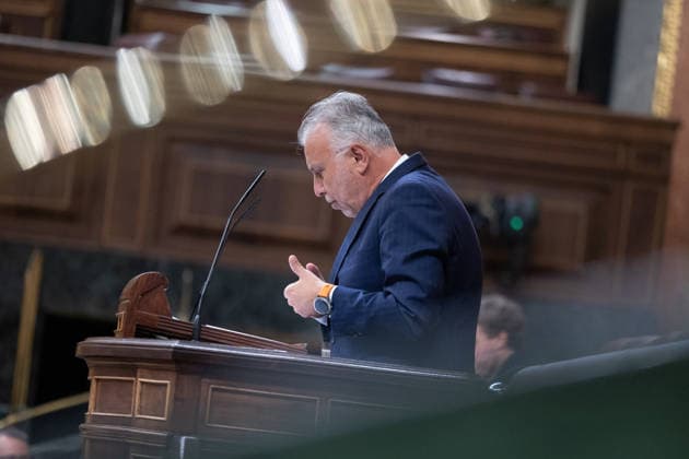 Marlaska and Robles Focus the Question Period in Congress The Minister of Territorial Policy, Ángel Víctor Torres, during a question period for the government in the Congress of Deputies on September 23, 2026, in Madrid, Spain. The government faces another question period that will once again focus on the handling of the migration crisis in Ceuta, with seven questions and two urgent interpellations. The Minister of the Interior and the Minister of Defense will bear the brunt of the congressional scrutiny, although the opposition will also question other ministers. Following the question period, Congress will debate and vote on the ratification of emergency economic measures. SEPTEMBER 23, 2026 Jesús Hellí Spain  Copyright: xJesusxHellinx 7793553