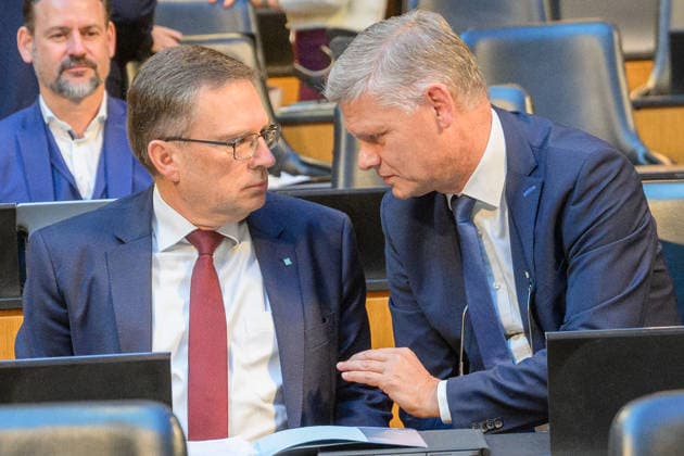 Vienna 23} 09} 2026 87th Session of the National Council PHOTO: Rep. August Wöginger (ÖVP) and Rep. Andreas Hanger (ÖVP) 87th Session of the National Council National Council, National Council session, parliamentary session, parliament, plenary session 96th Session of the National Council