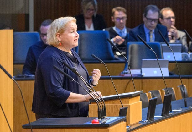 Vienna, September 23, 2026: 96th Session of the National Council PHOTO: Korinna Schumann, Minister of Social Affairs and Health (SPÖ) 96th Session of the National Council; National Council, National Council session, parliamentary session, parliament, plenary session; 96th Session of the National Council