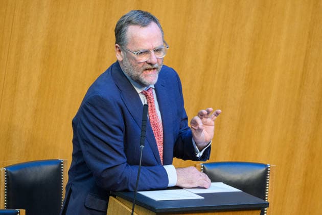 Vienna, September 23, 2026: 96th Session of the National Council PHOTO: Sepp Schellhorn, State Secretary for Deregulation (NEOS) 96th Session of the National Council National Council, National Council session, parliamentary session, parliament, plenary session 96th Session of the National Council