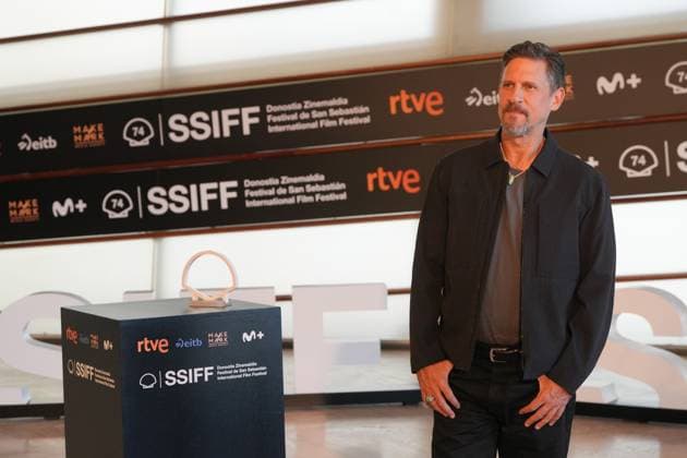 Screening of the film *In the Heart of the Beast* at the San Sebastián Film Festival Director David Ayer during the screening of the film *In the Heart of the Beast* at the San Sebastián Film Festival, at the Kursaal Conference Center, on September 23, 2026, in San Sebastián, Guipúzcoa, Basque Country, Spain. The plot revolves around the unbreakable bond, shared traumas, and the extreme struggle for survival between a retired soldier and his faithful canine companion. SEPTEMBER 23, 2026 San Sebastián, Guipúzcoa, Basque Country, Spain  Copyright: xUnanuex 7793720