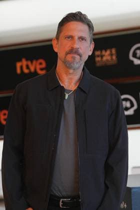 Screening of the film *In the Heart of the Beast* at the San Sebastián Film Festival Director David Ayer during the screening of the film *In the Heart of the Beast* at the San Sebastián Film Festival, at the Kursaal Conference Center, on September 23, 2026, in San Sebastián, Guipúzcoa, Basque Country, Spain. The plot revolves around the unbreakable bond, shared traumas, and the extreme struggle for survival between a retired soldier and his faithful canine companion. SEPTEMBER 23, 2026 San Sebastián, Guipúzcoa, Basque Country, Spain  Copyright: xUnanuex 7793721