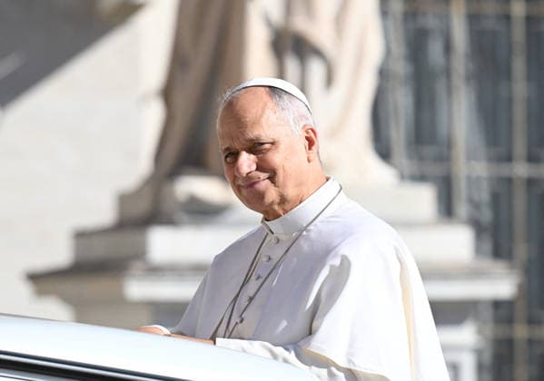 Pope Leo XIV Leads The General Audience - Vatican Pope Leo XIV attends the weekly general audience in Saint Peter’s square, Vatican on September 23, 2026. Photo by Eric Vandeville ABACAPRESS.COM Vatican Vatican (or Holy See)  Copyright: xVandevillexEric ABACAx