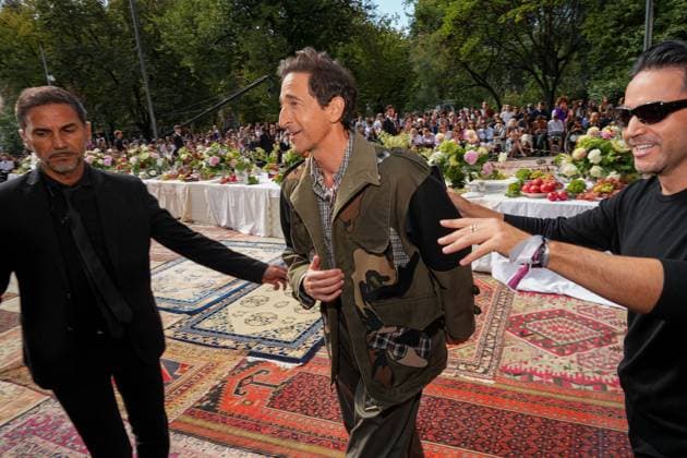 IPA88865783 - Milan, Milan Women™s Fashion Week Spring Summer 2027 - Women™s Fashion, Spring Summer 2027 - Antonio Marras fashion show - pictured in the front row: ADRIEN BRODY  Copyright: xRiccardoxGIordanox xRiccardoxGiordano IPAx IPA88865783