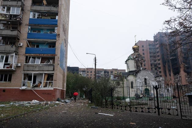 September 23, 2026, Kramatorsk, Donetsk Oblast, Ukraine: The aftermath of a Russian KAB aerial bomb strike that damaged a church and residential buildings in the frontline city of Kramatorsk, Donetsk region. Multiple people were injured in the attack. Kramatorsk Ukraine  - ZUMAm350 20260923_zip_m350_021 Copyright: xCameronxJones-Manleyx