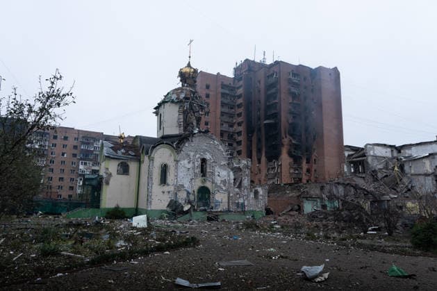 September 23, 2026, Kramatorsk, Donetsk Oblast, Ukraine: The aftermath of a Russian KAB aerial bomb strike that damaged a church and residential buildings in the frontline city of Kramatorsk, Donetsk region. Multiple people were injured in the attack. Kramatorsk Ukraine - ZUMAm350 20260923_zip_m350_019 Copyright: xCameronxJones-Manleyx