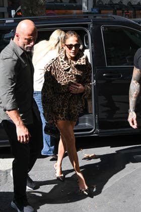 IPA88866642 - Milan: Jennifer Lopez in town for Fashion Week Pictured: Jennifer Lopez  Copyright: xManuelexMangiarotti ipa-agency.netx xManuelexMangiarottix IPA88866642