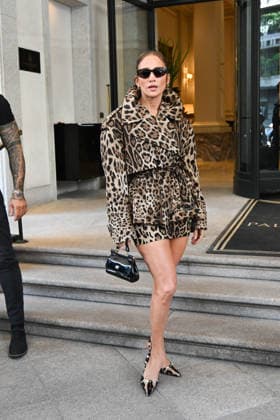 IPA88866696 - Milan: Jennifer Lopez in town for Fashion Week Pictured: Jennifer Lopez  Copyright: xManuelexMangiarotti ipa-agency.netx xManuelexMangiarottix IPA88866696