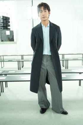 IPA88862846 - Milan, Milan Women™s Fashion Week Spring Summer 2027 - Women™s Fashion, Spring Summer 2027 - Jil Sander fashion show - pictured in the front row: guest  Copyright: xRiccardoxGIordanox xRiccardoxGiordano IPAx IPA88862846