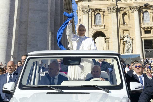 Pope Leo XIV Leads The General Audience - Vatican Pope Leo XIV attends the weekly general audience in Saint Peter’s square, Vatican on September 23, 2026. Photo by (EV) Simone Risoluti Vatican Media ABACAPRESS.COM Rome  Copyright: xABACAx