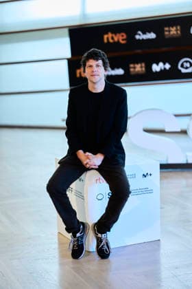 September 23, 2026, Donostia San Sebastian, Euskadi, Spain: Jesse Eisenberg attended The Debut Red Carpet during 74th San Sebastian International Film Festival at Kursaal Theatre on September 23, 2026 in Donostia San Sebastian, Spain Donostia San Sebastian Spain - ZUMAg15_ 20260923_zaf_g15_159 Copyright: xJackxAbuinx