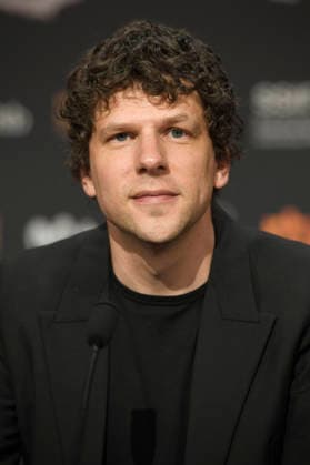 Jesse Eisenberg at the press conference for the film *The Debut* at the 74th San Sebastián International Film Festival (Festival Internacional de Cine de San Sebastián) at the Kursaal in San Sebastián, September 23, 2026 Foto:xC.xNiehausx xFuturexImagex debut_6910