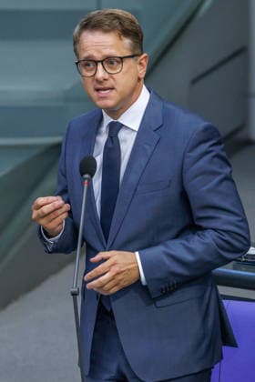 Bundestag Dr. Carsten Linnemann, Federal Minister of Health, at the German Bundestag on September 23, 2026, in Berlin, Berlin, Germany, Bundestag
