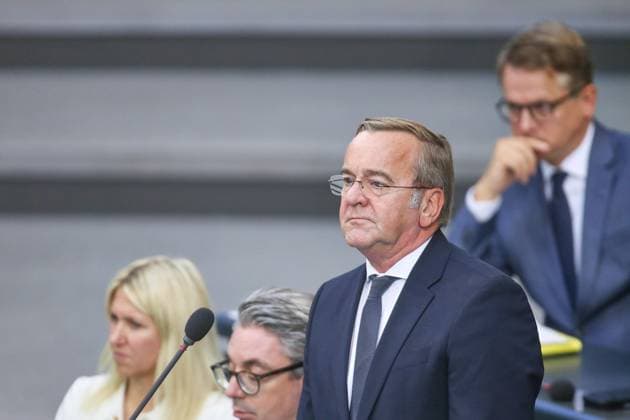 Berlin, Germany, September 23, 2026 German Bundestag 95th Session of the Bundestag Carsten Linnemann, CDU, Federal Minister of Health, and Boris Pistorius, SPD, Federal Minister of Defense Copyright: xdtsxNachrichtenagenturx dts_136124